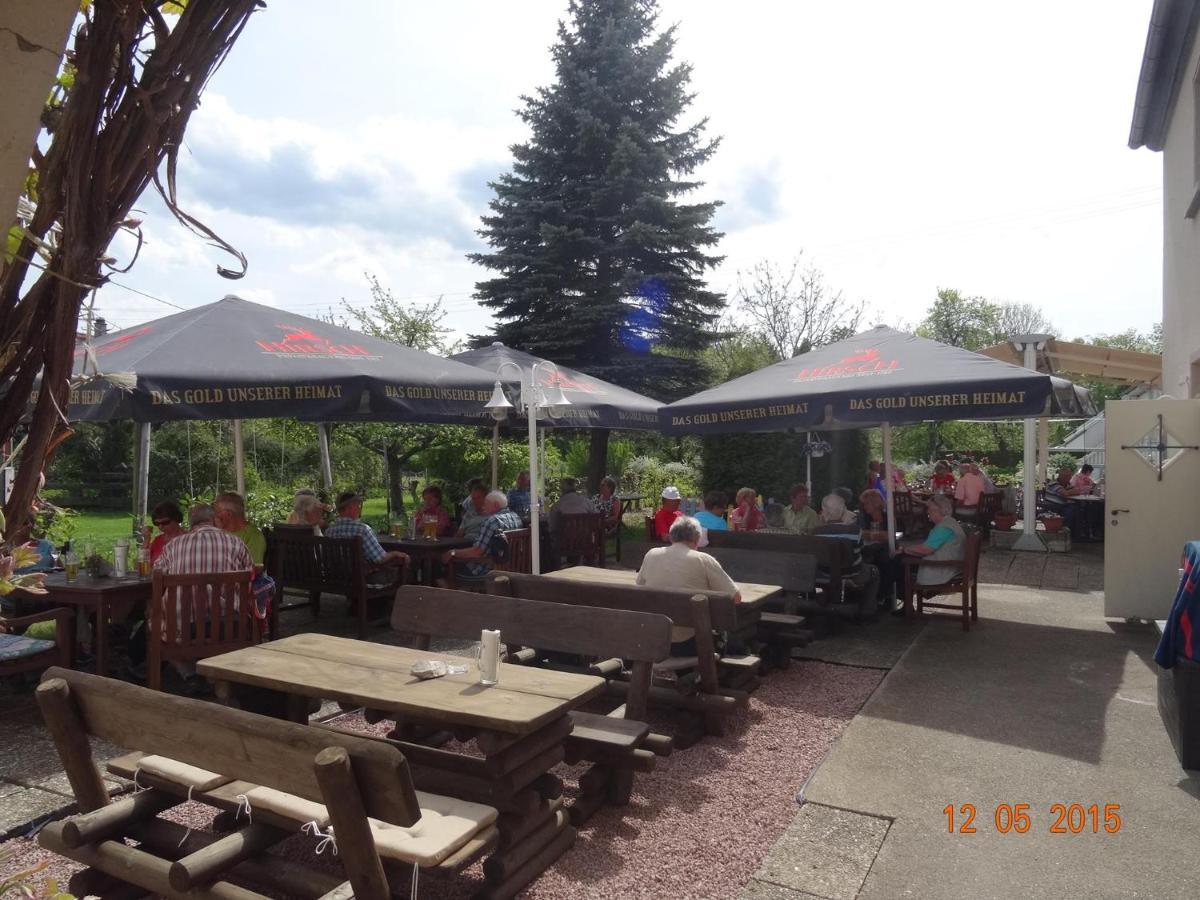 Hotel 4 Jahreszeiten Mit Restaurant Albstadt Eksteriør bilde