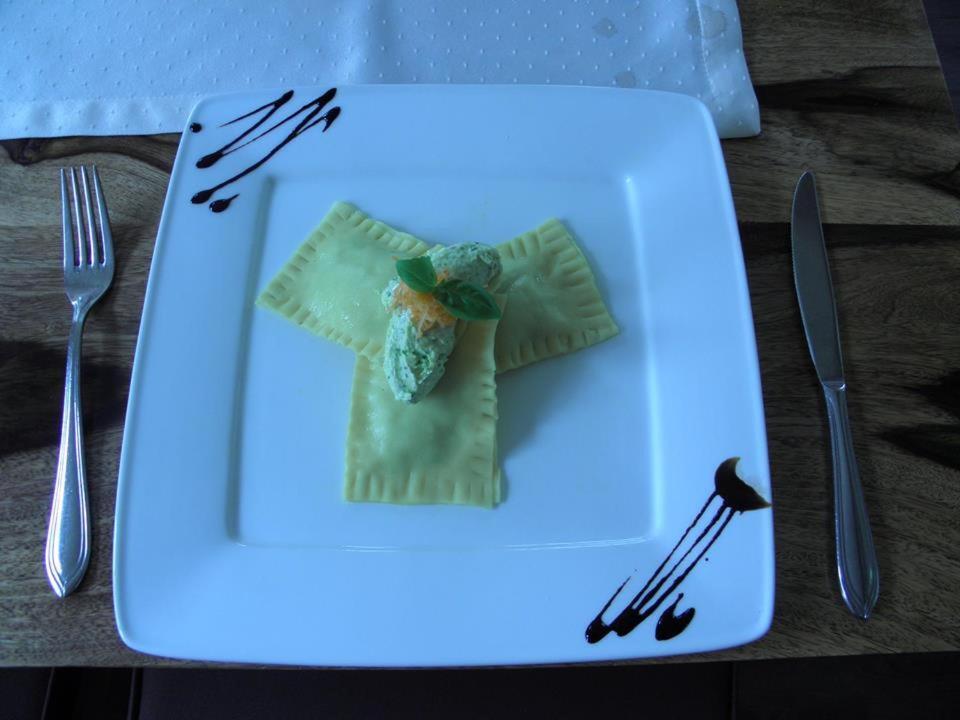 Hotel 4 Jahreszeiten Mit Restaurant Albstadt Eksteriør bilde
